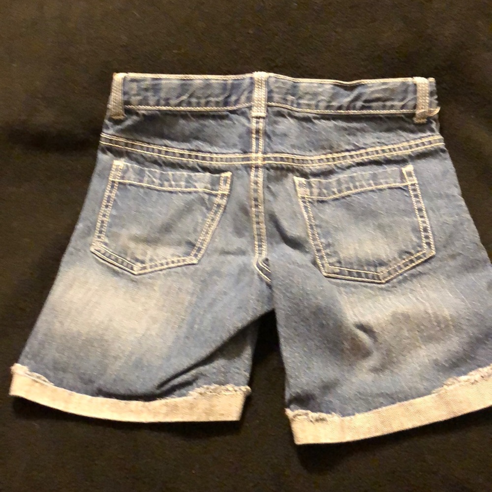 Girls shorts - Picture 2 of 3